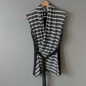 Mod Kham Wrap-around Tunic Size L